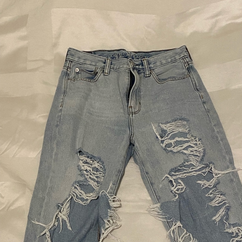 American Eagle Mom Jeans
